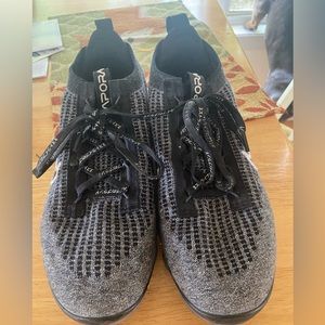 Nike  Air Vapormax Flyknit Oreo